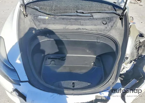 2018 Tesla Model 3 из США, поврежденный, VIN 5YJ3E1EB9JF067746